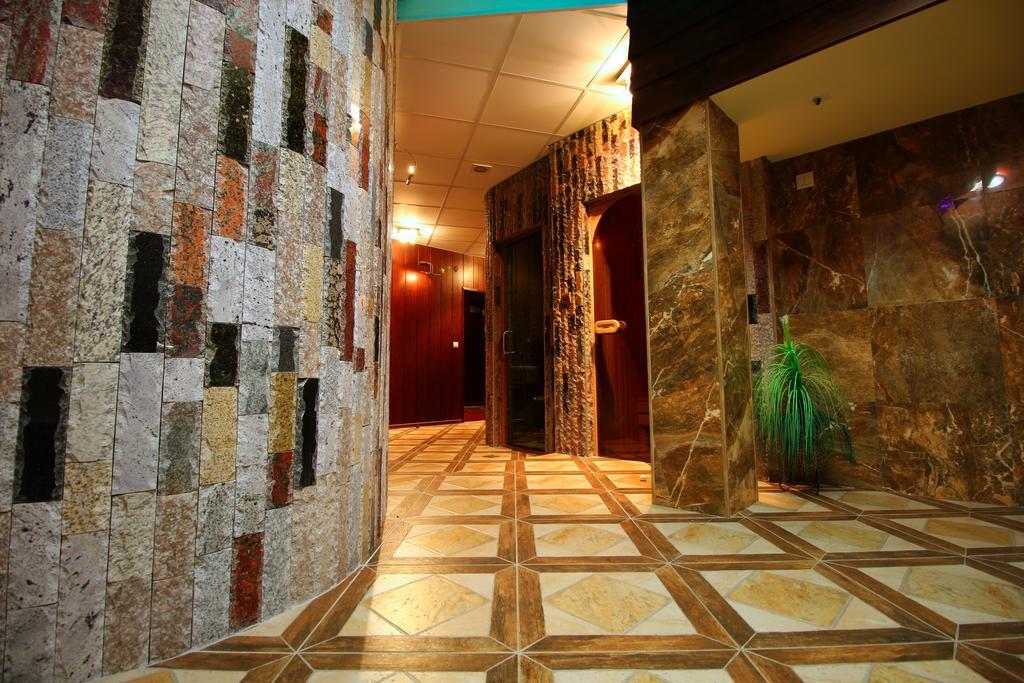 Discret Hotel & Restaurant Vladaya المظهر الخارجي الصورة